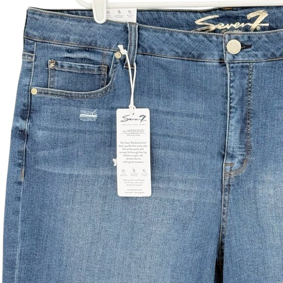 Seven7 Women's Weekend Easy Fit Stretch Blue Denim Shorts Plus 24W Raw Hem NWT - Picture 4 of 11